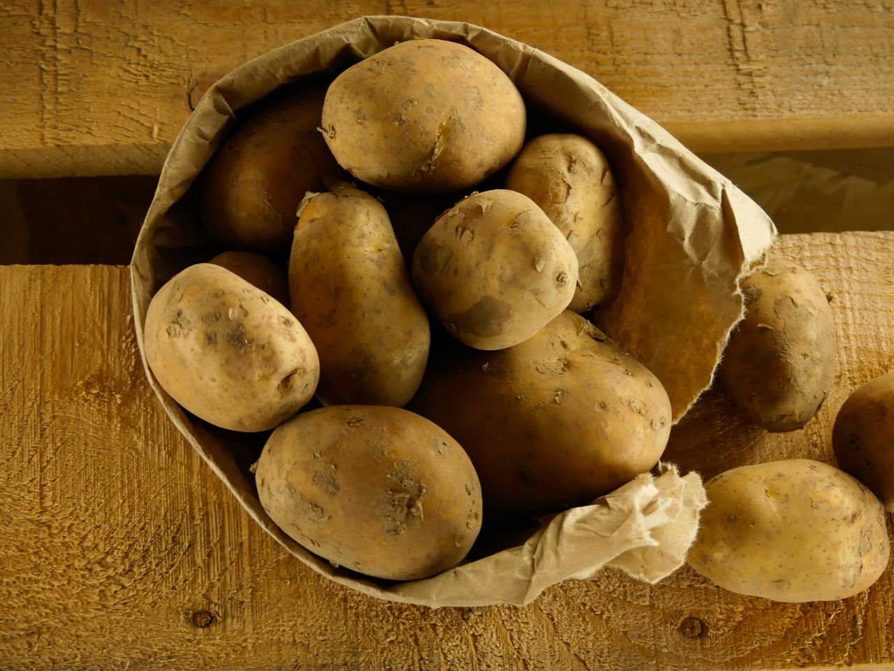 Frühkartoffeln (festkochend)